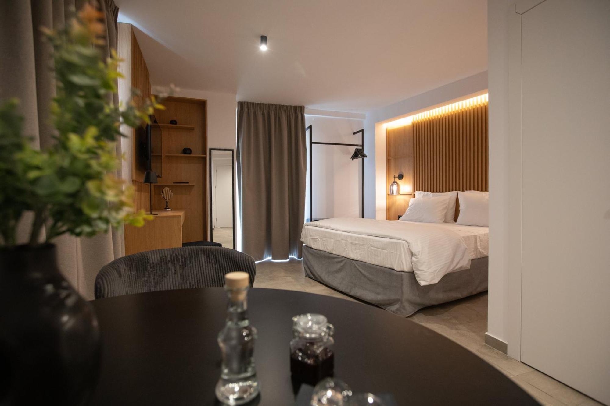 Griffin Suites Iraklio Exterior foto